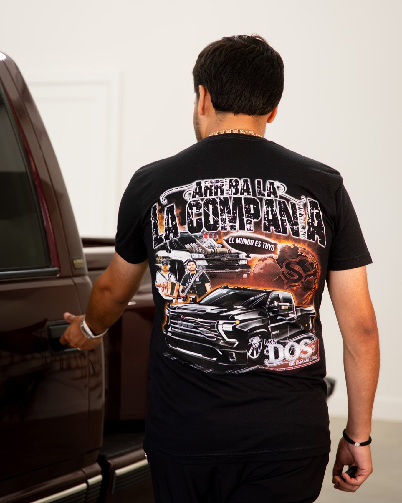 Arriba La Compañía - T-Shirt